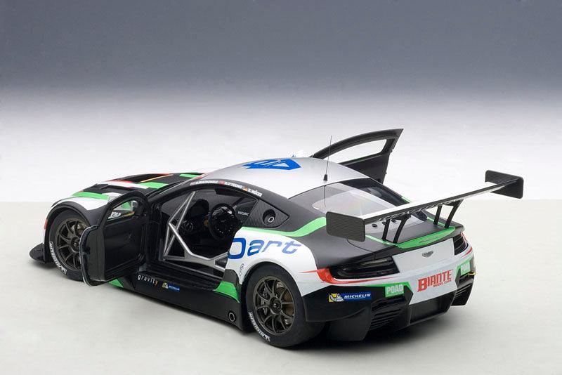 AutoArt Aston Martin V12 Vantage Bathurst 12HRS Endurance Race 2015 MacDowall/O'Young/Mucke 97 1:18 Modell