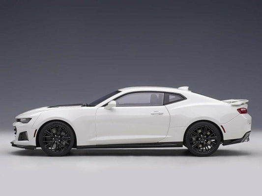 AutoArt Chevrolet Camaro ZL1 2017 – Summit White 1:18 Modell
