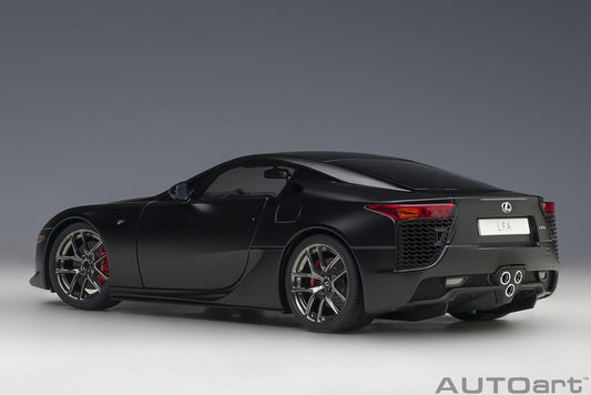 AutoArt Lexus LFA - Matt Black 1:18 Modell
