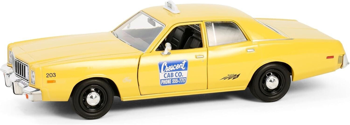 Greenlight Poltergeist (1982) – 1975 Plymouth Fury - Crescent Cab Co 1:24 Modell