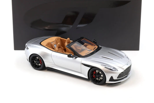 GT Spirit Aston Martin DB12 Volante Convertible Aluminite Silver 2023 1:18 Modell