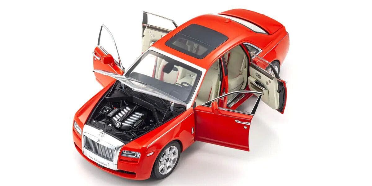Kyosho Rolls Royce Ghost - Red/Silver 1:18 Modell