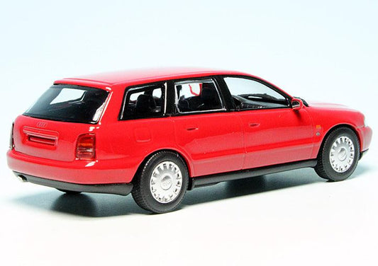 Minichamps Audi A4 Avant 1995 – Red 1:43 Modell