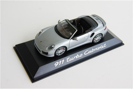 Minichamps Porsche 911 991 Turbo Cabriolet 2013 Silver 1:43 Modell