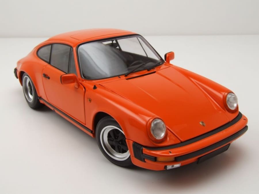 Minichamps Porsche 911 Carrera Coupe 3.2 1983 orange 1:18 Modell