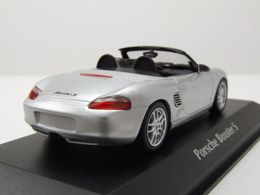 Minichamps Porsche Boxster S 2002 - Silver Metallic 1:43 Modell