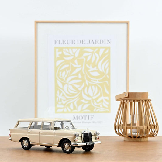 Norev Mercedes-Benz 200 Universal 1966 Cream 1:18 Modell_Artexio