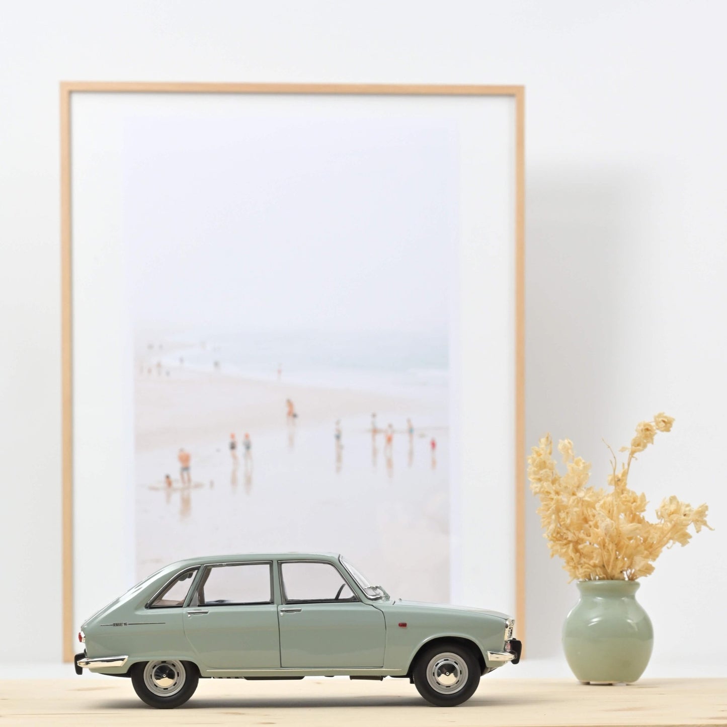 Norev Renault 16 1968 - Light Blue 1:18 Modell