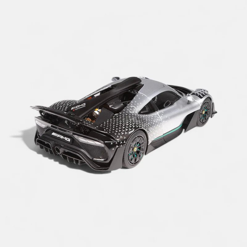 NZG Mercedes - AMG ONE Race Edition Silver 1:18 Modell