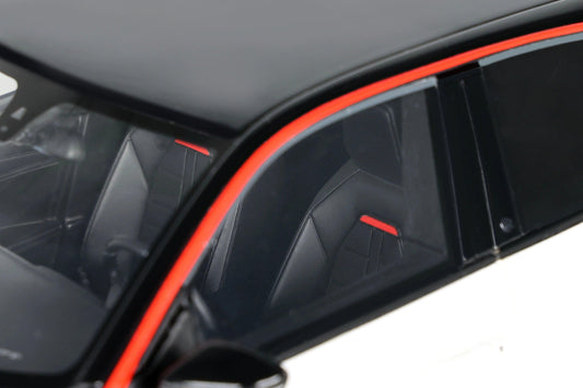 Otto - Models Opel Mokka - E GS Line Jade White 2021 1:18 Modell