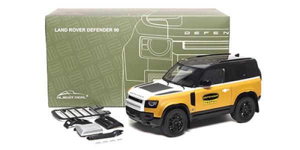 Almost Real Land Rover Defender 90 2023 – Trophy Edition 1:18 Modell - Artexio