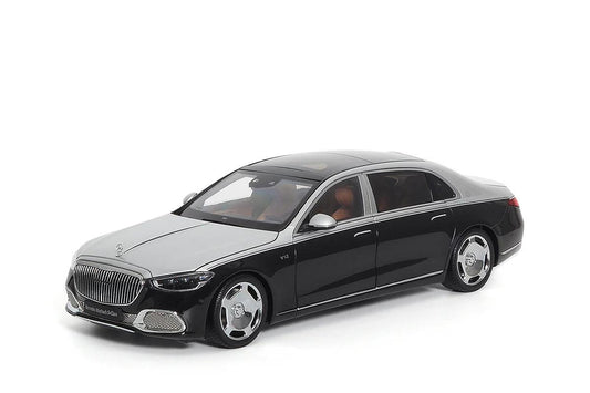 Almost Real Mercedes Maybach S - Class 2021 - Hightech Silver/Obsidian Black 1:18 Modell - Artexio