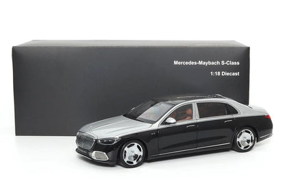 Almost Real Mercedes Maybach S - Class 2021 - Hightech Silver/Obsidian Black 1:18 Modell - Artexio