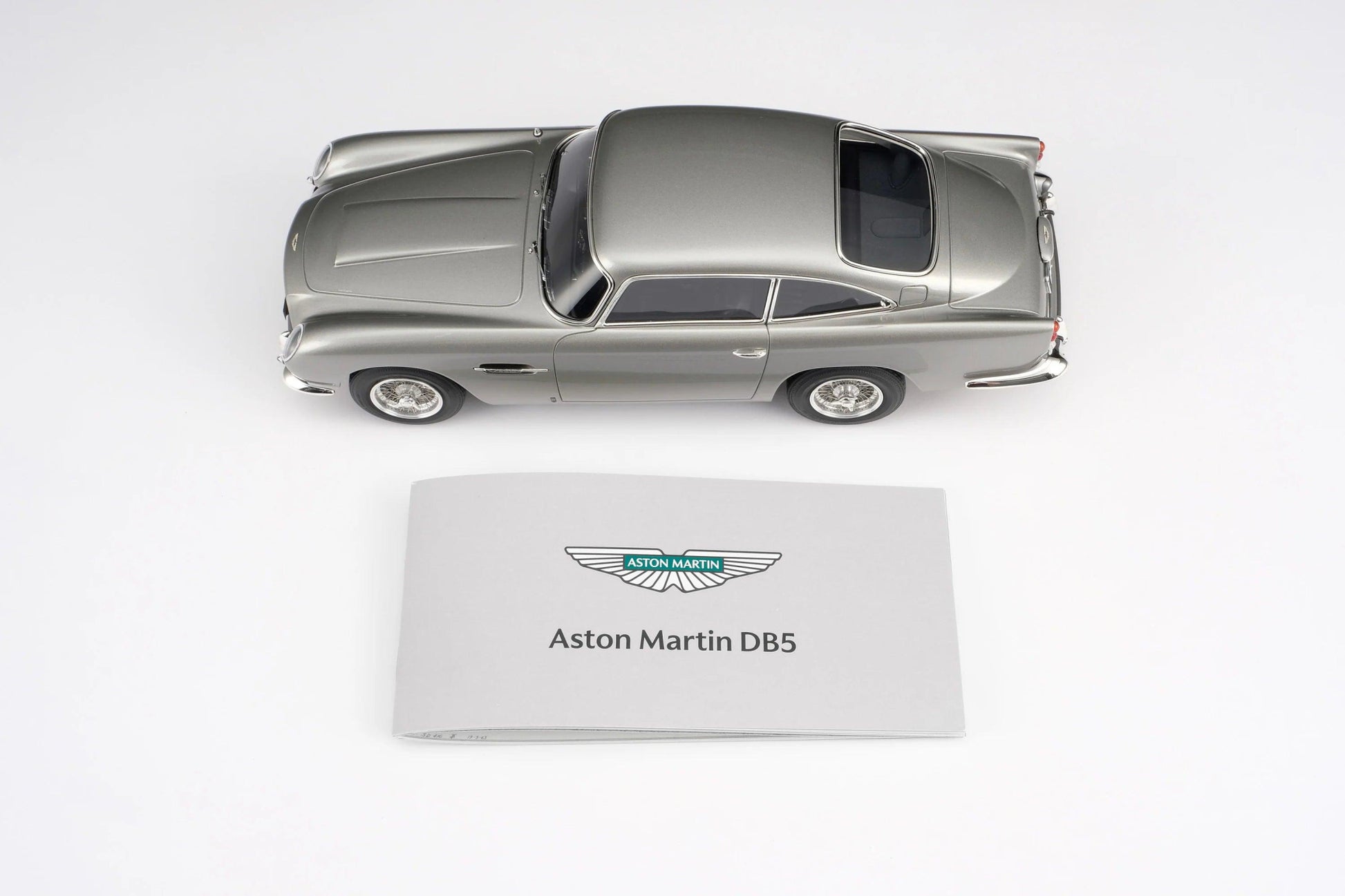 Amalgam Aston Martin DB5 Vantage - Silver 1:18 Modell - Artexio