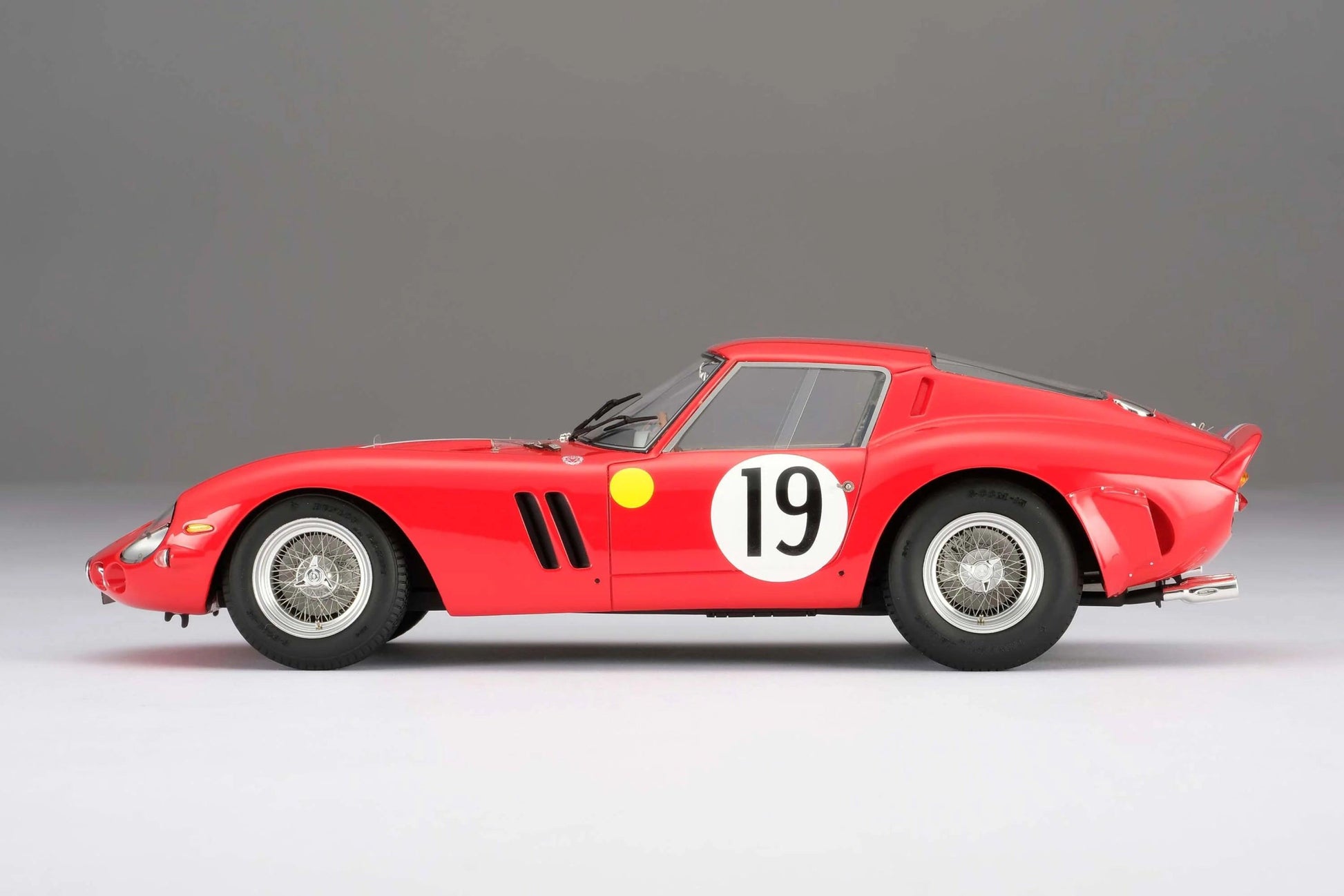 Amalgam Ferrari 250 GTO 24 Hours of Le Mans 1962 GT Class Winner #19 1:18 Modell - Artexio