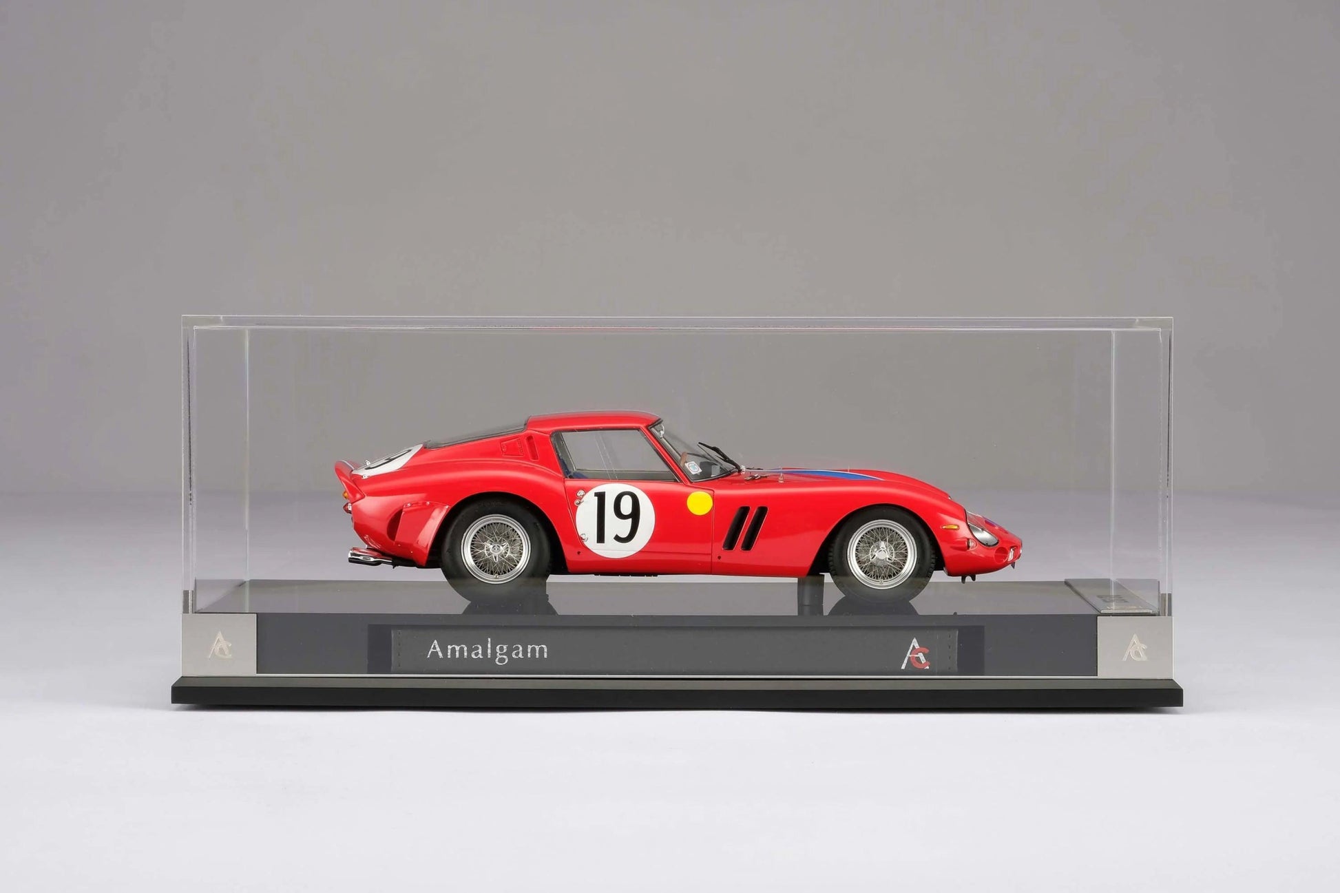 Amalgam Ferrari 250 GTO 24 Hours of Le Mans 1962 GT Class Winner #19 1:18 Modell - Artexio