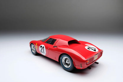 Amalgam Ferrari 250 LM Winner 24 Hours of Le Mans 1965 #21 driven by M.GREGORY/J.RINDT 1:18 Modell - Artexio