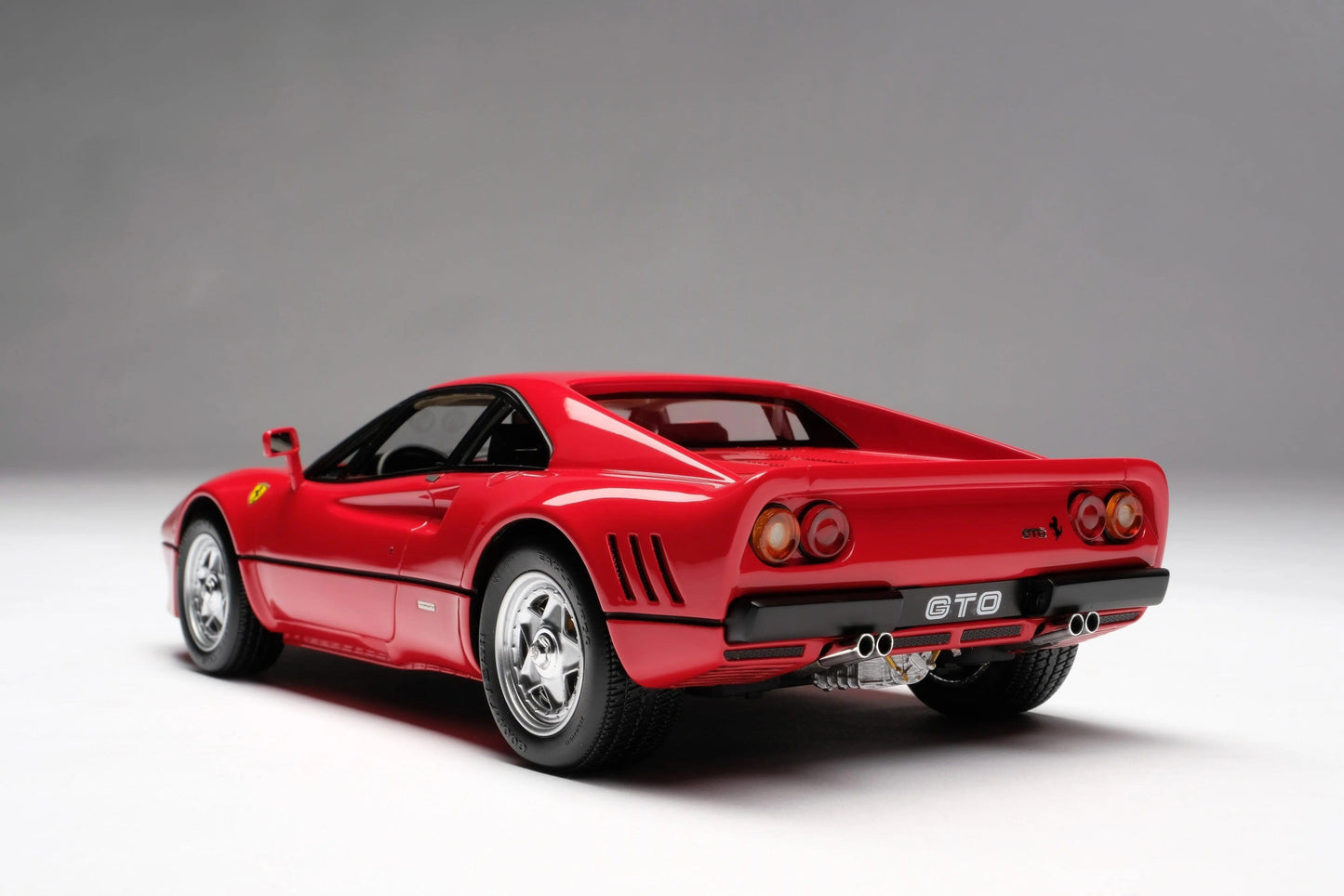 Amalgam Ferrari 288 GTO 1984 - Red 1:18 Modell - Artexio