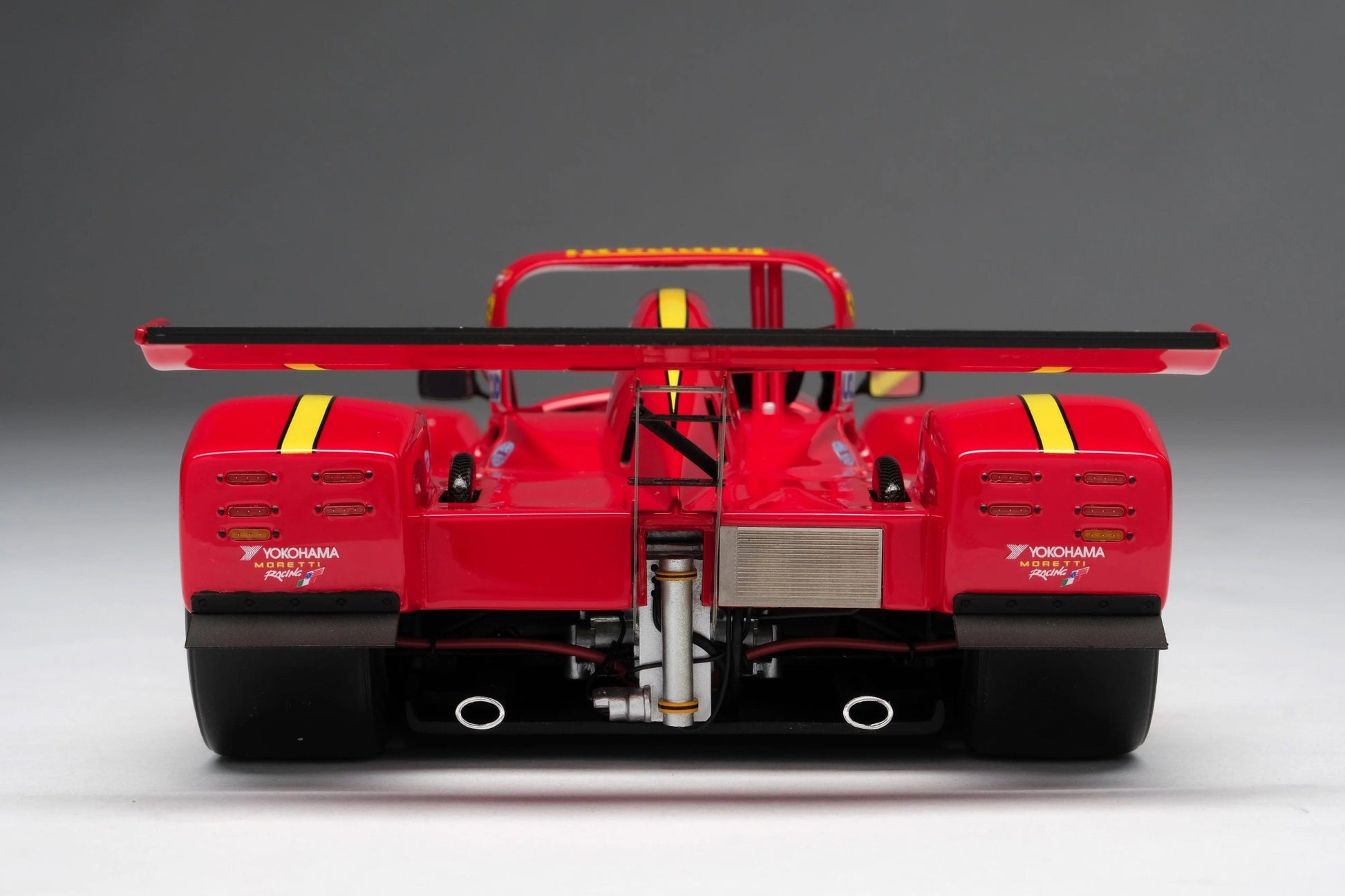 Amalgam Ferrari 333 SP 24h LE MANS 1997 #3 - MORETTI/THEYS/PAPIS 1:18 Modell - Artexio