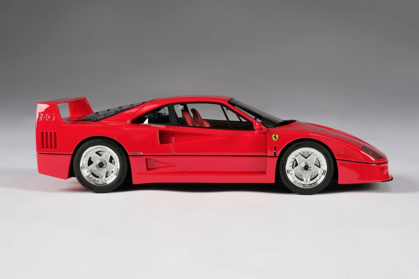 Amalgam Ferrari F40 - Red 1:18 Modell - Artexio