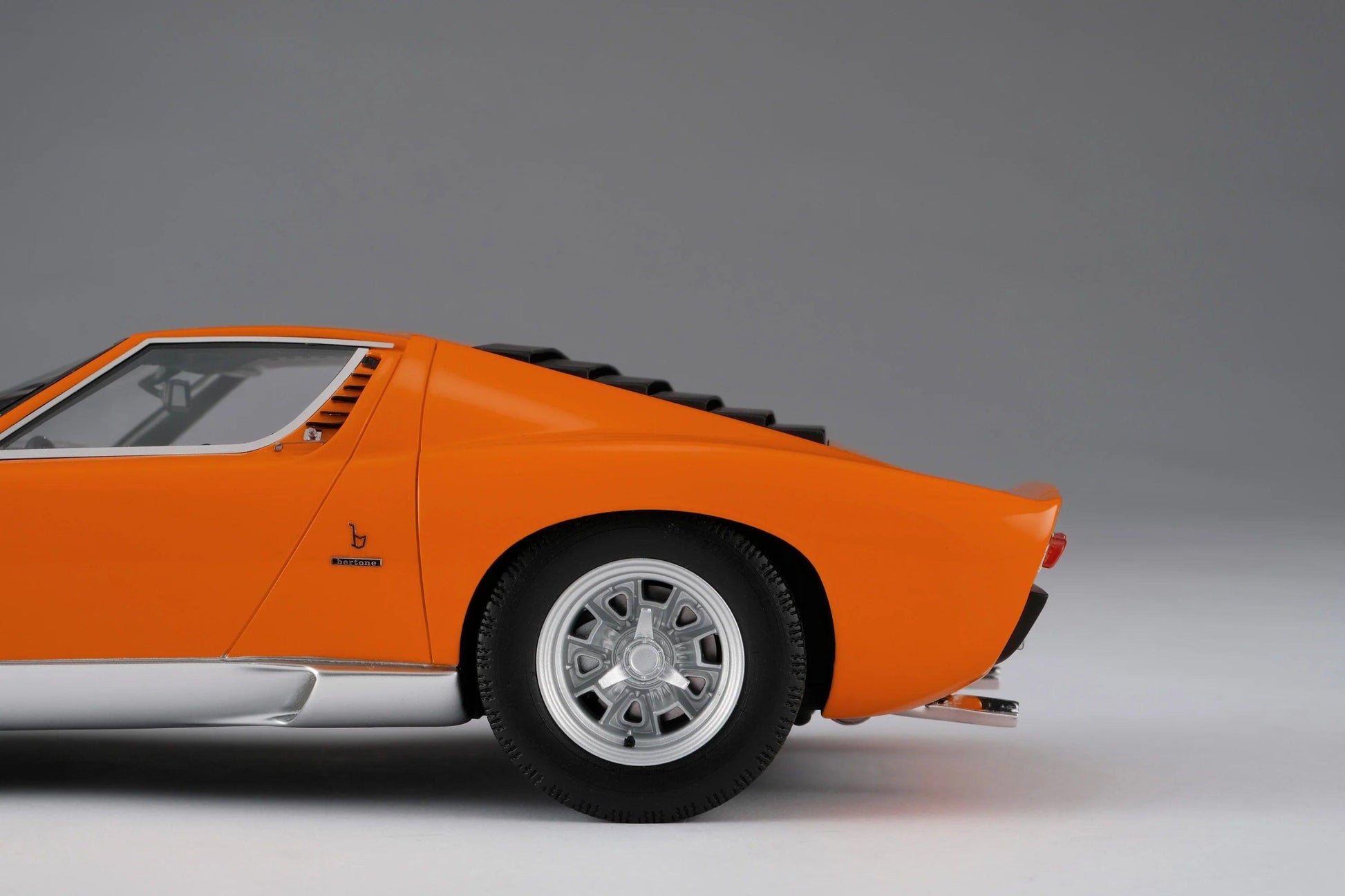 Amalgam Lamborghini Miura P400 SV - Orange 1:18 Modell - Artexio