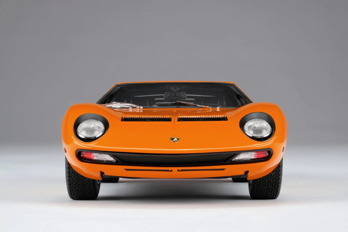 Amalgam Lamborghini Miura P400 SV - Orange 1:18 Model