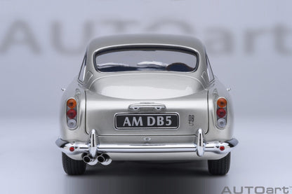 AutoArt Aston Martin DB5 (Birch Silver) 1:18 Modell