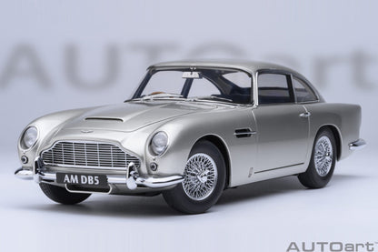 AutoArt Aston Martin DB5 (Birch Silver) 1:18 Modell
