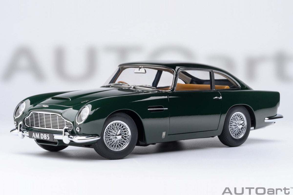 AutoArt Aston Martin DB5 British Racing Green 1:18 Modell