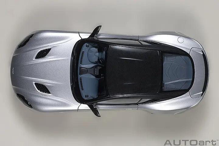 AutoArt Aston Martin DBS Superleggera - Lightning Silver 1:18 Modell - Artexio