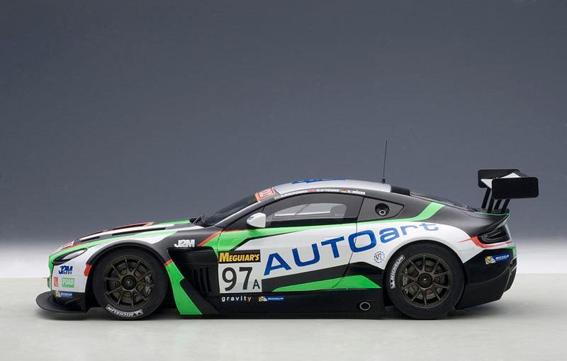 AutoArt Aston Martin V12 Vantage Bathurst 12HRS Endurance Race 2015 MacDowall/O'Young/Mucke #97 1:18 Modell - Artexio