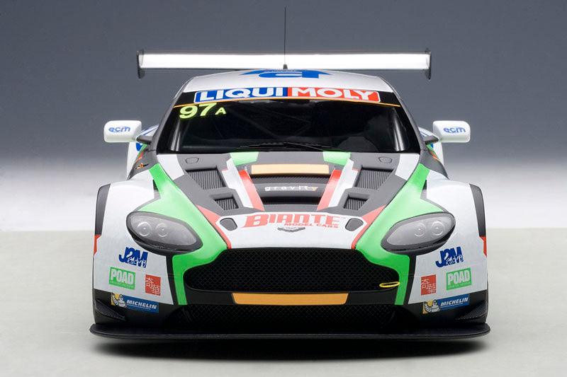 AutoArt Aston Martin V12 Vantage Bathurst 12HRS Endurance Race 2015 MacDowall/O'Young/Mucke #97 1:18 Modell - Artexio