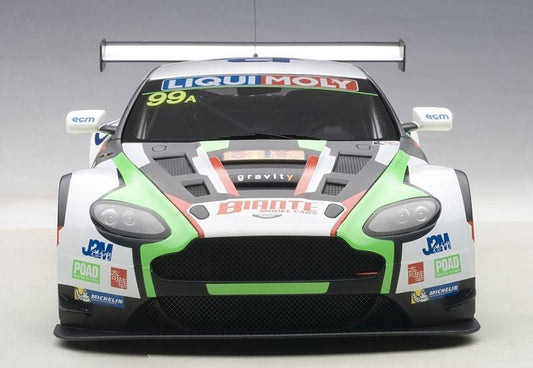 AutoArt Aston Martin V12 Vantage Bathurst 12HRS Endurance Race 2015 Merlin/Venter/Yu 99 1:18 Modell