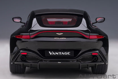 AutoArt Aston Martin Vantage 2019 - Jet Black 1:18 Modell - Artexio