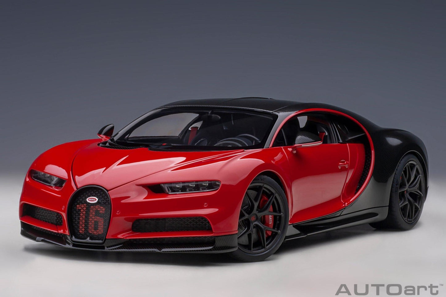 AutoArt Bugatti Chiron Sport - Italian Red/Carbon 1:18 Modell - Artexio