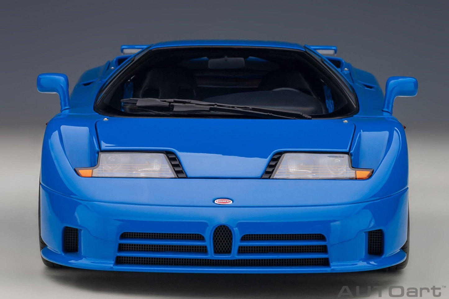 AutoArt Bugatti EB110 SS 1992 - French Racing Blue 1:18 Modell - Artexio