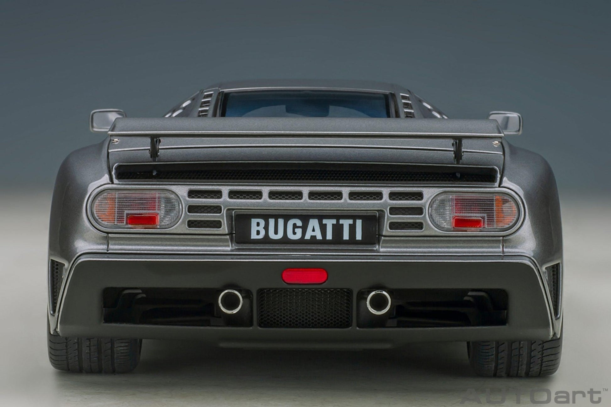 AutoArt Bugatti EB110 SS 1992 - Grigio Metallizzato 1:18 Modell - Artexio