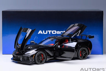 AutoArt Chevrolet Corvette C7 ZR1 - Black 1:18 Modell - Artexio