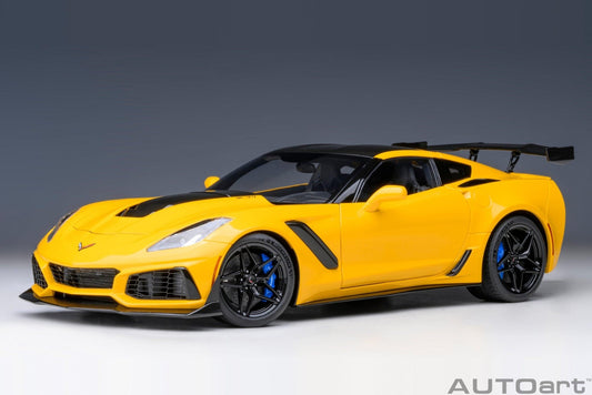 AutoArt Chevrolet Corvette C7 ZR1 - Corvette Racing Yellow Tintcoat 1:18 Modell - Artexio