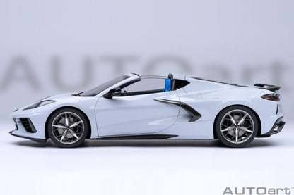 AutoArt Chevrolet Corvette C8 Stingray Z51 - Ceramic Matrix Grey Metallic 1:18 Modell - Artexio