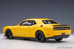 AutoArt Dodge Challenger SRT Hellcat Widebody 2018 - Yellow Jacket 1:18 Modell