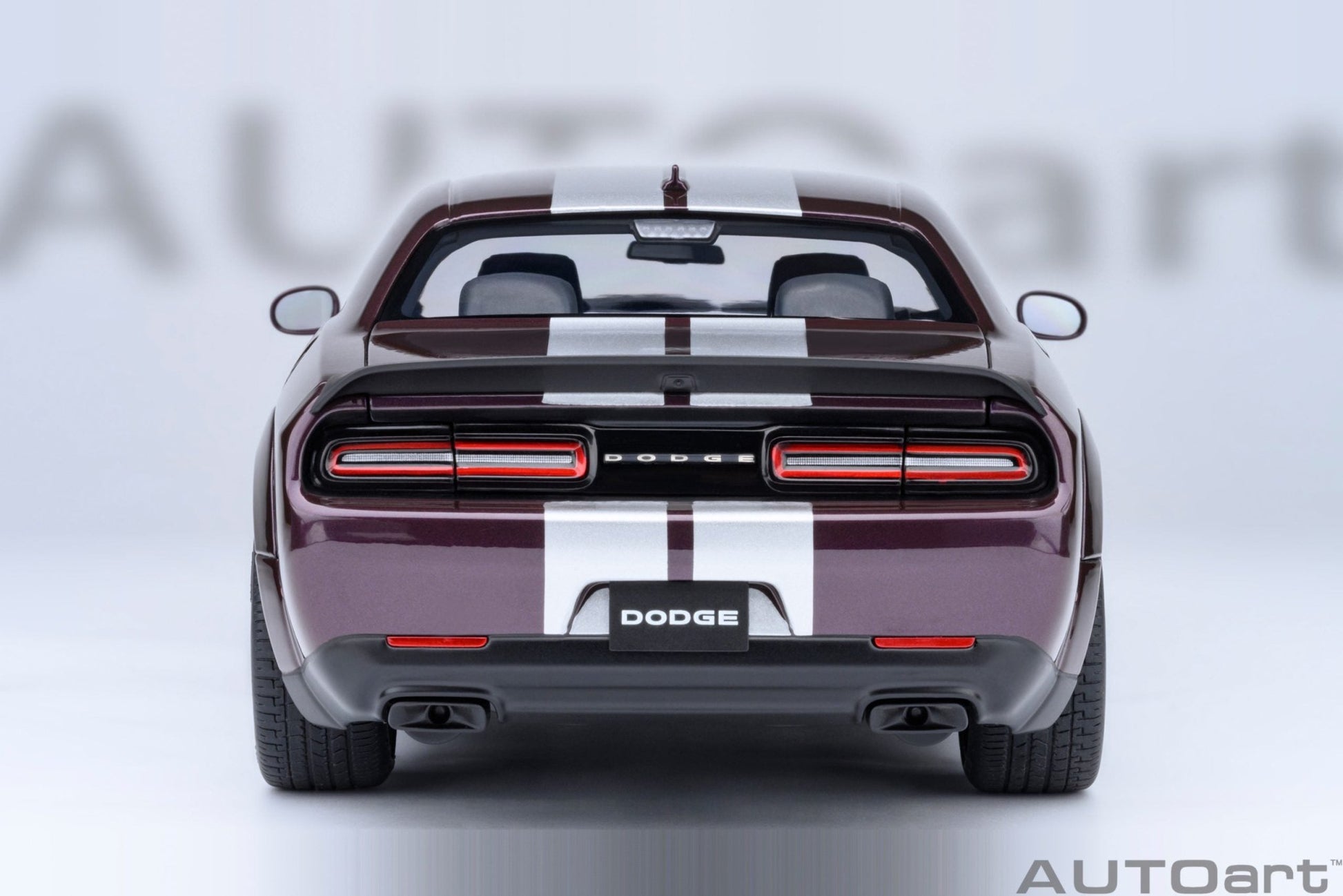 AutoArt Dodge Challenger SRT Jailbreak 2022 Hellraisin 1:18 Modell