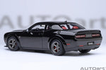 AutoArt Dodge Challenger SRT Superstock 2023 Pitch Black 1:18 Modell