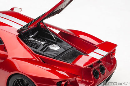 AutoArt Ford GT 2017 - Liquid Red/Silver Stripes 1:18 Modell - Artexio