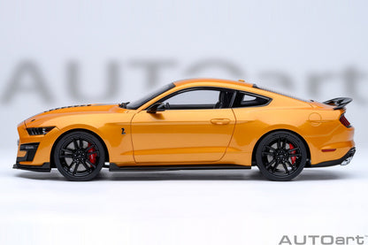 AutoArt Ford Mustang Shelby GT500 (Cyber Orange) 1:18 Modell