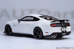 AutoArt Ford Mustang Shelby GT500 (Oxford White) 1:18 model