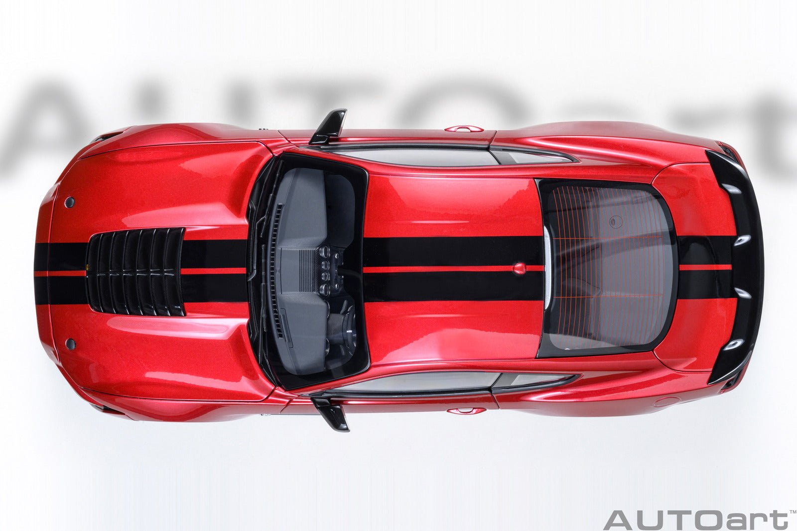 AutoArt Ford Mustang Shelby GT500 (Rapid Red) 1:18 Modell