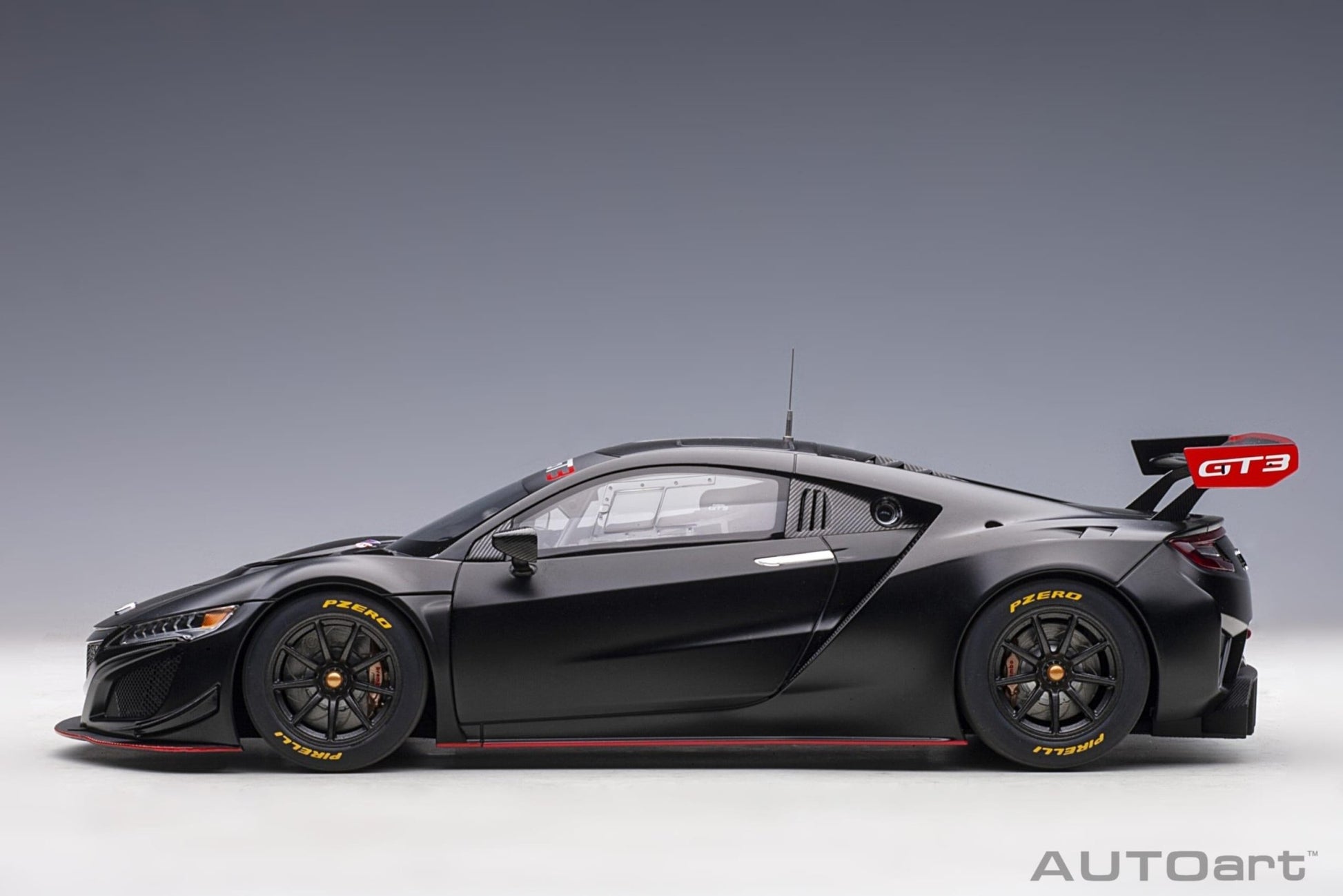 AutoArt Honda NSX GT3 2018 - Matt Black 1:18 Modell - Artexio