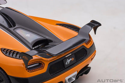 AutoArt Koenigsegg Agera RS - Cone Orange / Carbon with Black accents 1:18 Modell - Artexio