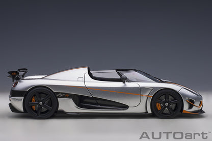 AutoArt Koenigsegg Agera RS - Moon Silver / Carbon with Orange Accents 1:18 Modell - Artexio